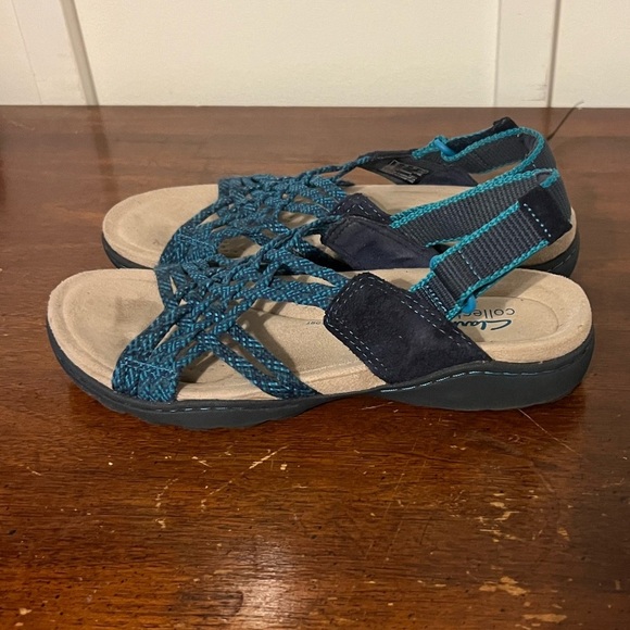 Clarks Collection Amanda Ease Women's Size 6.5 Blue Slingback Comfort Sandals - Picture 2 of 8
